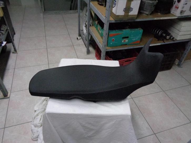 BMW F 650GS  F800 GS nieuw zadel, Motoren, Onderdelen | BMW, Nieuw, Ophalen of Verzenden