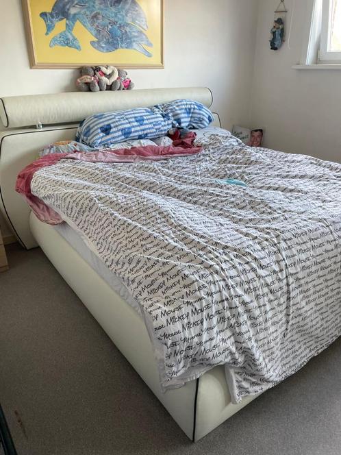 Boxspring 180 x200, Huis en Inrichting, Slaapkamer | Boxsprings, Gebruikt, 180 cm, 200 cm, Tweepersoons, Wit, Ophalen