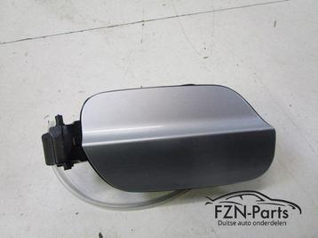 VW Touareg 760 Tankklep Tank Klep LB7W 760807857 beschikbaar voor biedingen