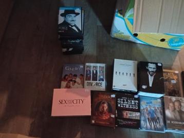 Lot dvds boxen  beschikbaar voor biedingen