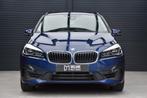 BMW 218i Navi  Pano Led Zetelverwarming Cruise Garantie, Monovolume, Blauw, Leder, Bedrijf