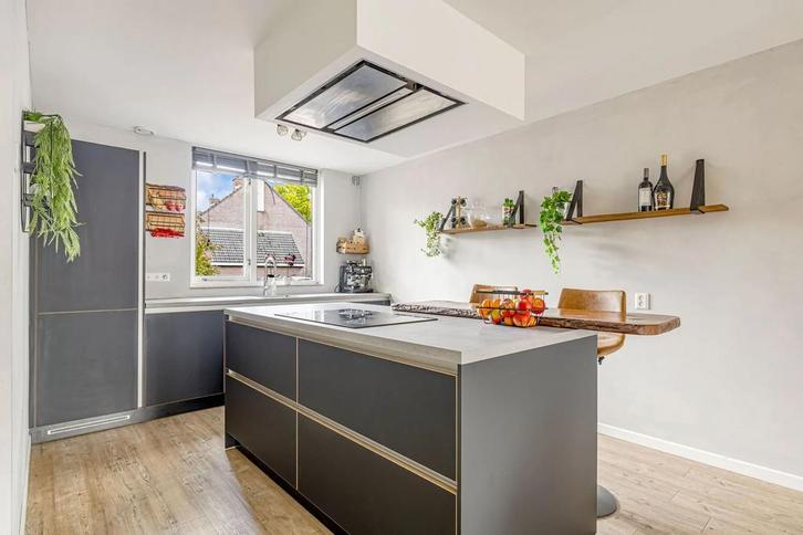 Îlot de cuisine complètement propre + équipement + DÉMONTÉ, Maison & Meubles, Cuisine | Cuisines complètes, Autres types, Sans poignée