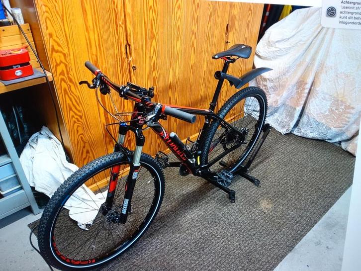 MOUNTAINBIKE SPECIALIZED STUMPJUMPER CARBON 29Er MOET NU WEG, Fietsen en Brommers, Fietsen | Heren | Sportfietsen en Toerfietsen