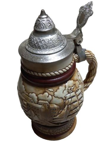 Avon bierbeker uit 1977. beschikbaar voor biedingen