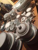 Servies 10-pers, Huis en Inrichting, Keuken | Servies, Ophalen, Zo goed als nieuw, Compleet servies