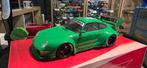 Porsche 911 (993) RWB groen 1:18 GT-SPIRIT, Ophalen of Verzenden, Zo goed als nieuw, Auto, Overige merken