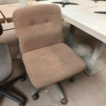 Vintage bureaustoel  beschikbaar voor biedingen