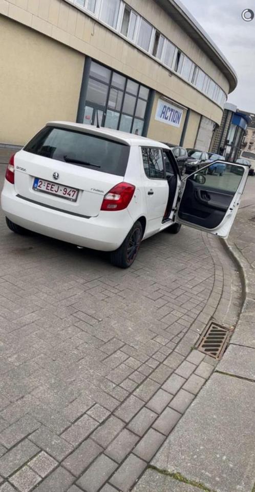 Te koop: Skoda Fabia 2014 – 1.2 Benzine – 5 Deuren, Auto's, Skoda, Particulier, Fabia, Radio, Benzine, Berline, 5 deurs, Handgeschakeld
