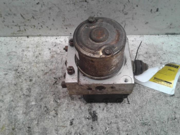 ABS Pomp van een Opel Agila, Auto-onderdelen, Elektronica en Kabels, Opel, Gebruikt, 3 maanden garantie, Ophalen of Verzenden