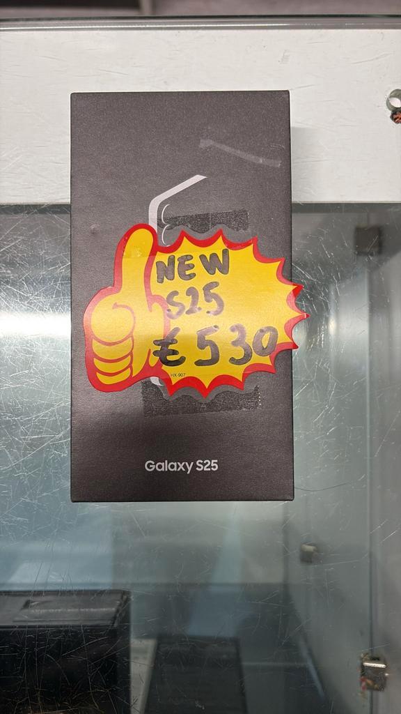 Samsung S25 128gb Nieuw geseald 2 jaar garantie, Telecommunicatie, Mobiele telefoons | Samsung, Zwart, Ophalen
