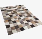 Groot patchwork vloerkleed van echte dierenhuid 2 x3, Huis en Inrichting, Gebruikt, Beige, Ophalen of Verzenden, Landelijk / industrieel