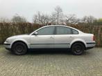 Volkswagen Passat 1.9 TDI - Type 3B, Auto's, Voorwielaandrijving, 4 deurs, Stof, Zwart