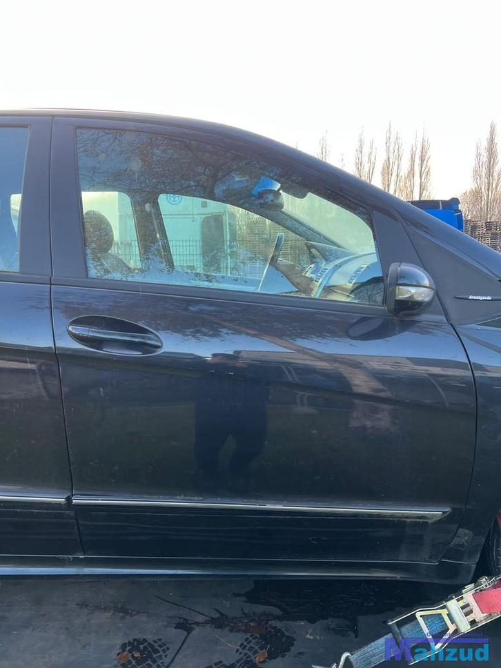 MERCEDES A KLASSE W169 Zwart 160 rechts voor deur 2004-2012, Auto-onderdelen, Carrosserie, Deur, Mercedes-Benz, Voor, Rechts, Gebruikt