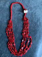 Halssnoer. Dieprode kleur., Handtassen en Accessoires, Kettingen, Ophalen, Rood, Overige materialen