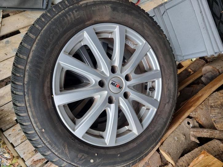 Kia sportage velgen, Hyundai Tucson winterband 215/60/16, Auto-onderdelen, Banden en Velgen, Velg(en), Ophalen