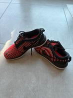 Nike Roshe Two - Maat 38,5, Ophalen, Nieuw