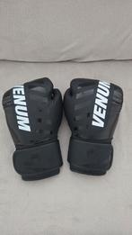 Venum kickbosk handschoenen 10 OZ, Sport en Fitness, Ophalen of Verzenden, Zo goed als nieuw