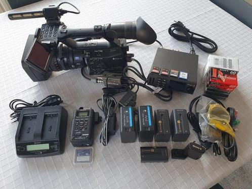 SONY HVR-Z7E, Audio, Tv en Foto, Videocamera's Digitaal, Zo goed als nieuw, Camera, Mini DV, Sony, Externe microfoon, Full HD