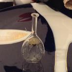 soliflore mini vase verre soufflé gravé base triangulaire H, Antiquités & Art, Enlèvement ou Envoi