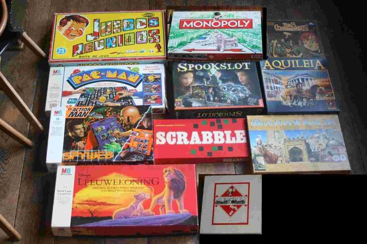 16 spellen: stratego, scrabble, pac man, monopoly, risk,..., Hobby en Vrije tijd, Gezelschapsspellen | Bordspellen, Zo goed als nieuw