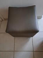 POEF, Huis en Inrichting, Ophalen, Zo goed als nieuw, Vierkant, Leer
