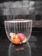 Corbeille à fruits design WMF, Enlèvement