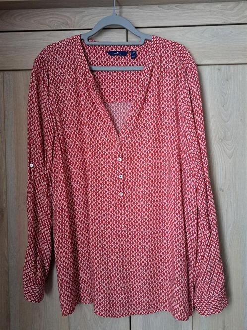 Blouse met lange mouwen rood maat 42, Kleding | Dames, Blouses en Tunieken, Zo goed als nieuw, Maat 42/44 (L), Rood, Ophalen of Verzenden