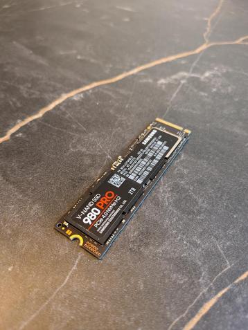 Samsung 980 PRO 2TB NVMe M.2 / High-end SSD / Goede staat beschikbaar voor biedingen