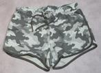 Camo short van Here & There (mt 158), Kinderen en Baby's, Kinderkleding | Maat 158, Broek, Meisje, Ophalen of Verzenden, Zo goed als nieuw