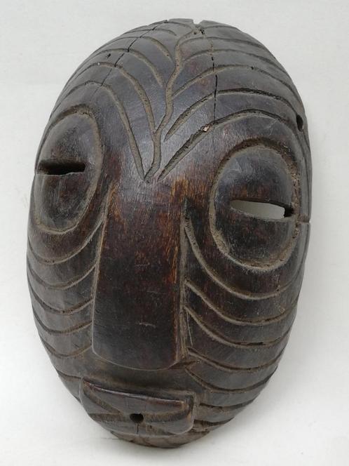 Beau masque miniature - Luba Kifwebe - Congo, Afrique - 20e, Antiquités & Art, Art | Art non-occidental, Enlèvement ou Envoi