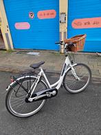 Fiets dames b twin in perfact staat ..Mooie damesfiets, Fietsen en Brommers, Versnellingen, Zo goed als nieuw, 50 tot 53 cm, Ophalen
