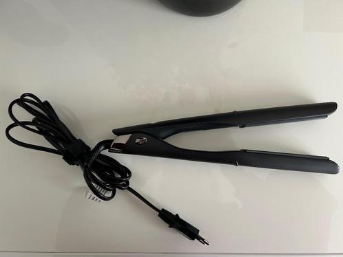 T3.Lucea stijltang zwart, Elektronische apparatuur, Persoonlijke Verzorgingsapparatuur, Zo goed als nieuw, Haarverzorging, Ophalen