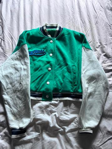 Japans jasje Superdry beschikbaar voor biedingen