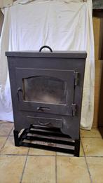 houtkachel met onderstel, Huis en Inrichting, Kachels, Ophalen, Gebruikt, Houtkachel, Vrijstaand