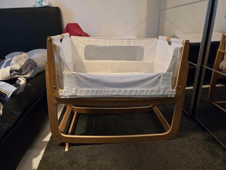 SnuzPod4- Co-Sleeper (NIEUWSTAAT), Kinderen en Baby's, Babywiegjes en Ledikanten, Zo goed als nieuw, Overige typen, Ophalen