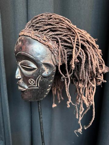 Chokwe Mwana Pwo masker collectie Botanicus Angola  1950 beschikbaar voor biedingen