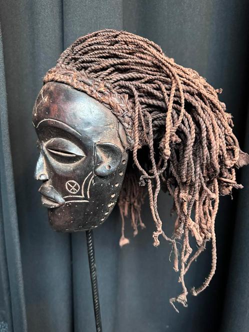 Chokwe Mwana Pwo masker collectie Botanicus Angola  1950, Antiek en Kunst, Kunst | Niet-Westerse kunst, Verzenden