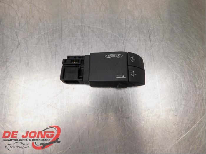 Radiobediening Stuur van een Renault Twingo, Auto-onderdelen, Besturing, Renault, Gebruikt, 3 maanden garantie, Ophalen of Verzenden