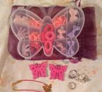 vlinder doosje met haarlintjes speldjes en vlinder juwelen, Ophalen of Verzenden, Roze, Ring
