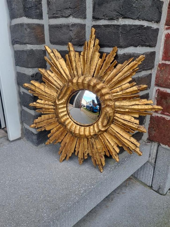 Kleine houten zonnespiegel 34 cm,convex glas., Huis en Inrichting, Woonaccessoires | Spiegels, Gebruikt, Minder dan 50 cm, Minder dan 100 cm