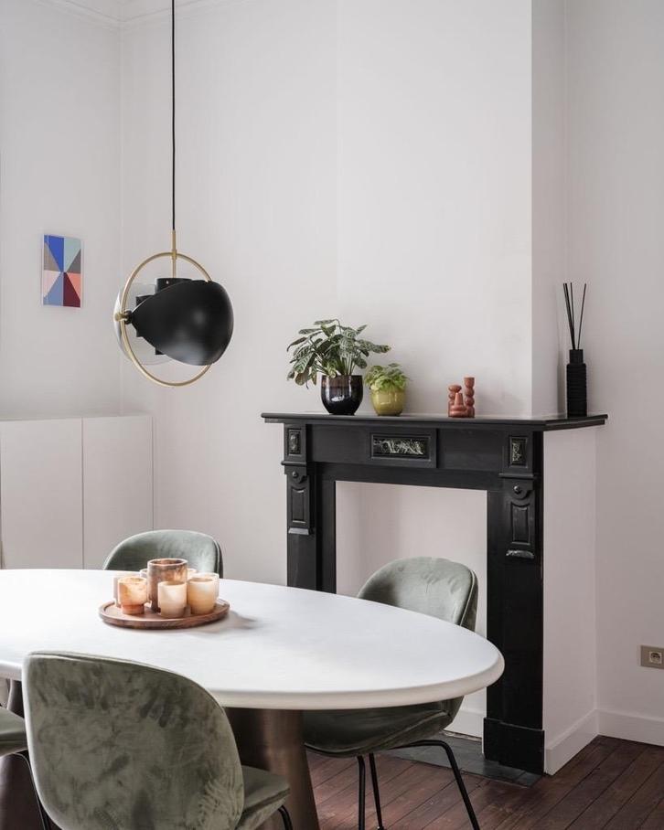 Gubi designer stoelen  - Set van 4, Huis en Inrichting, Stoelen, Zo goed als nieuw, Vier, Stof, Overige materialen, Overige kleuren