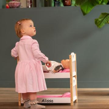 Stapelbed met of zonder naam beschikbaar voor biedingen