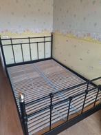 Bed 140x200cm, Huis en Inrichting, Ophalen, Gebruikt