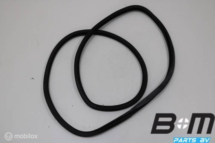 Portierrubber carrosseriezijde LA of RA VW Golf 5, Auto-onderdelen, Interieur en Bekleding, Gebruikt