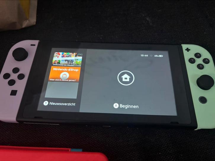 Nintendo switch + games en nog, Games en Spelcomputers, Games | Nintendo Switch, Ophalen