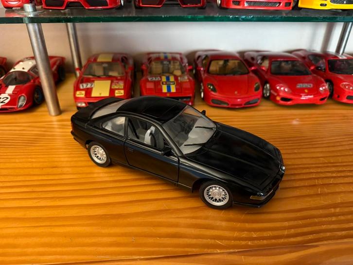 Voiture 1/18, Hobby en Vrije tijd, Modelauto's | 1:18, Zo goed als nieuw, Auto, Autoart, Ophalen