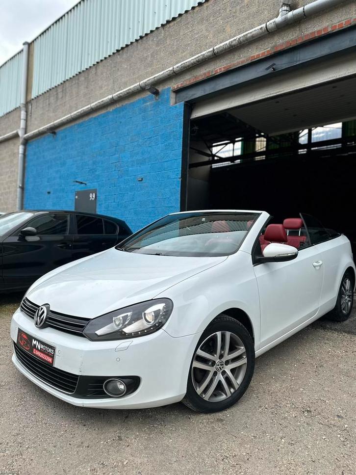 VW GOLF 6 1.6TDI CABRIOLET, Auto's, Volkswagen, Bedrijf, Golf, Zetelverwarming, Cabriolet, Automaat, Rood, Leder, Ophalen