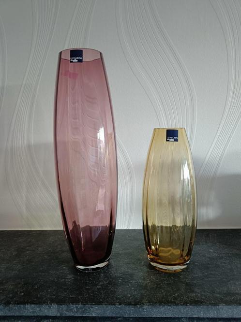 2 vazen van Leonardo. Nieuw. Hoogte: 34,50 en 23 cm., Maison & Meubles, Accessoires pour la Maison | Vases, Neuf, Autres couleurs