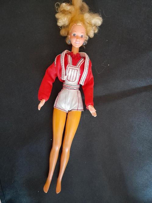 Barbie mattel jaren 80, Verzamelen, Poppen, Zo goed als nieuw, Ophalen of Verzenden
