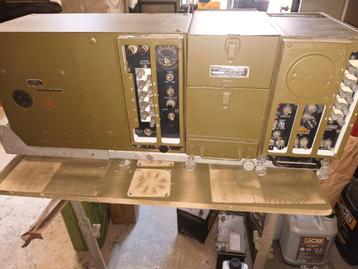 1942 radio set SCR508

bc604
bc603
T17
HB30
BG96 FT237 beschikbaar voor biedingen